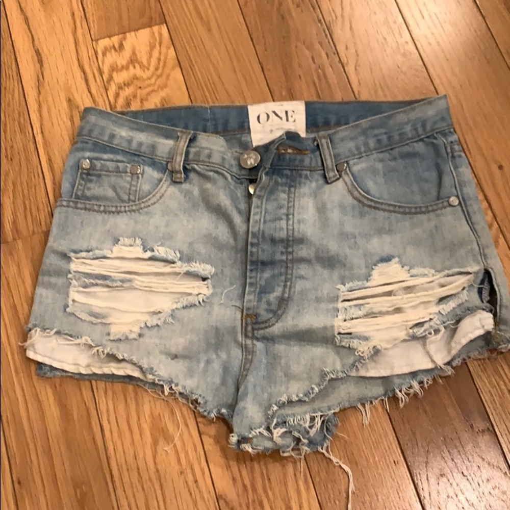 Booty short, ripped jean short